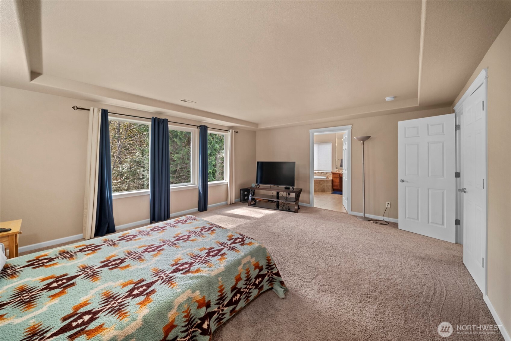 2211 Lakewood Drive SE, Olympia, WA 98501