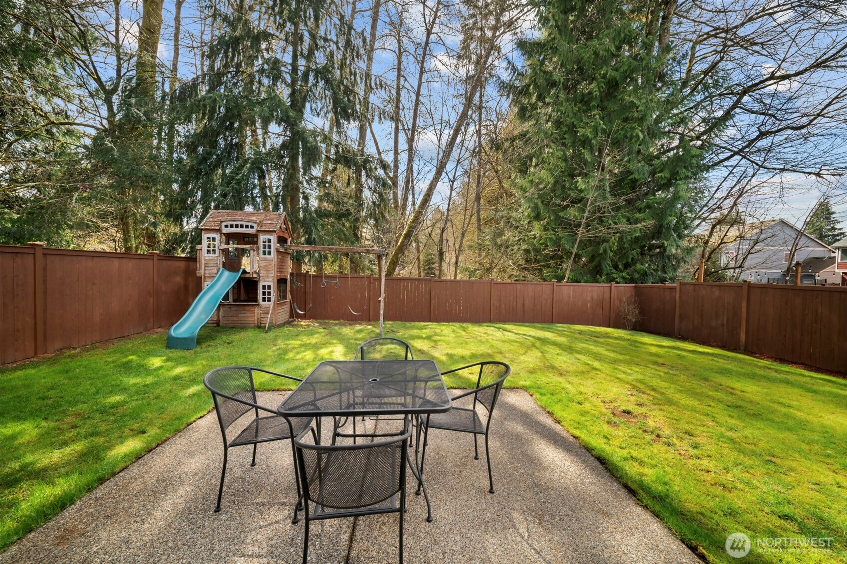 2211 Lakewood Drive SE, Olympia, WA 98501
