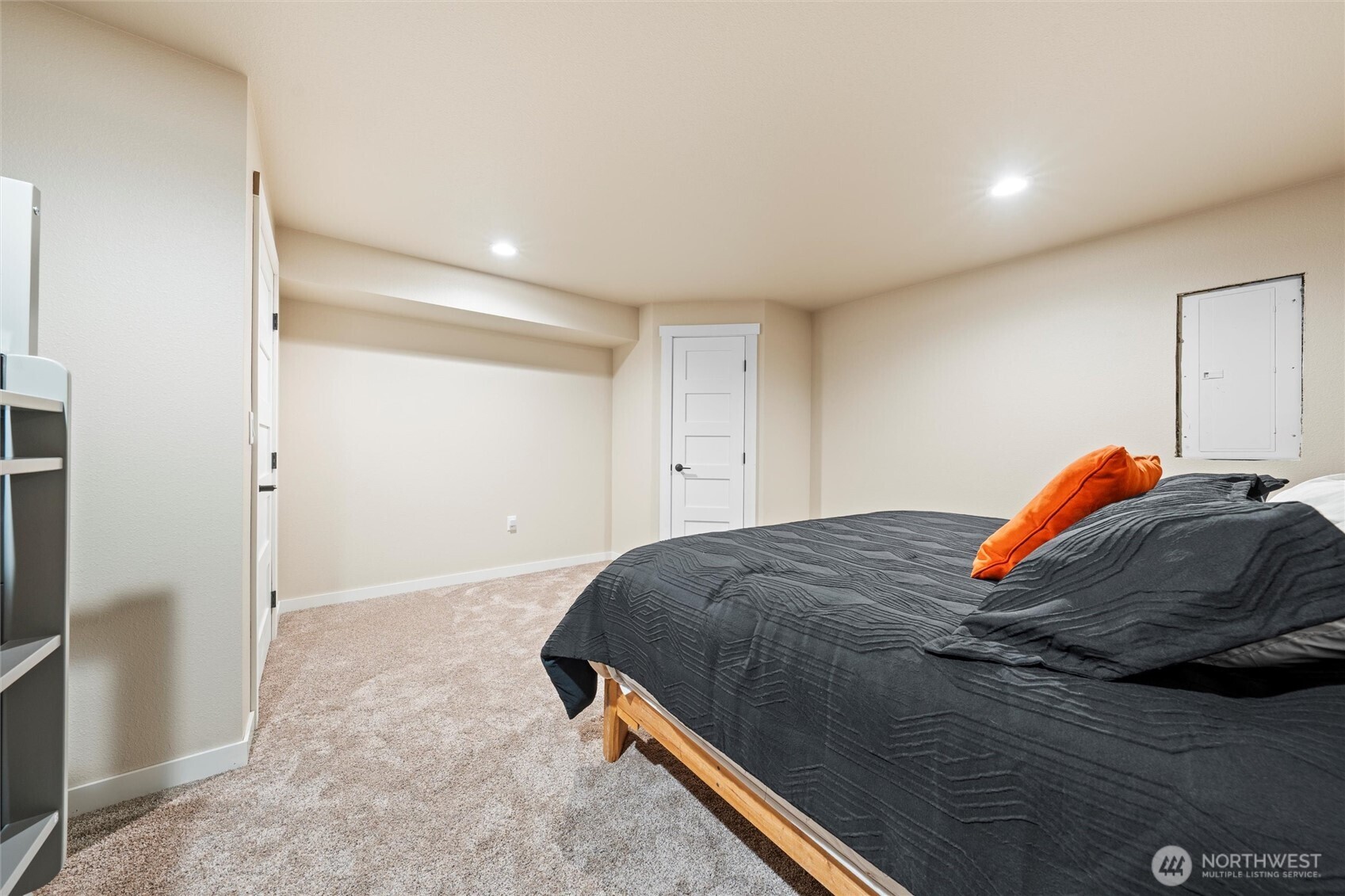 20301 Brougher Lane E, Wilbur, WA 99185