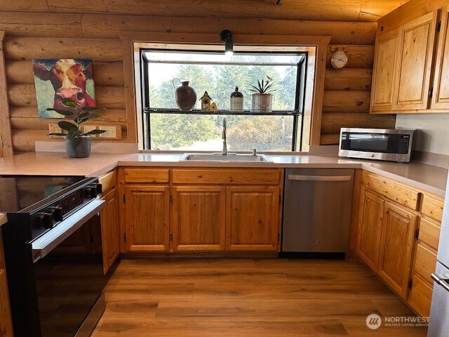 20301 Brougher Lane E, Wilbur, WA 99185