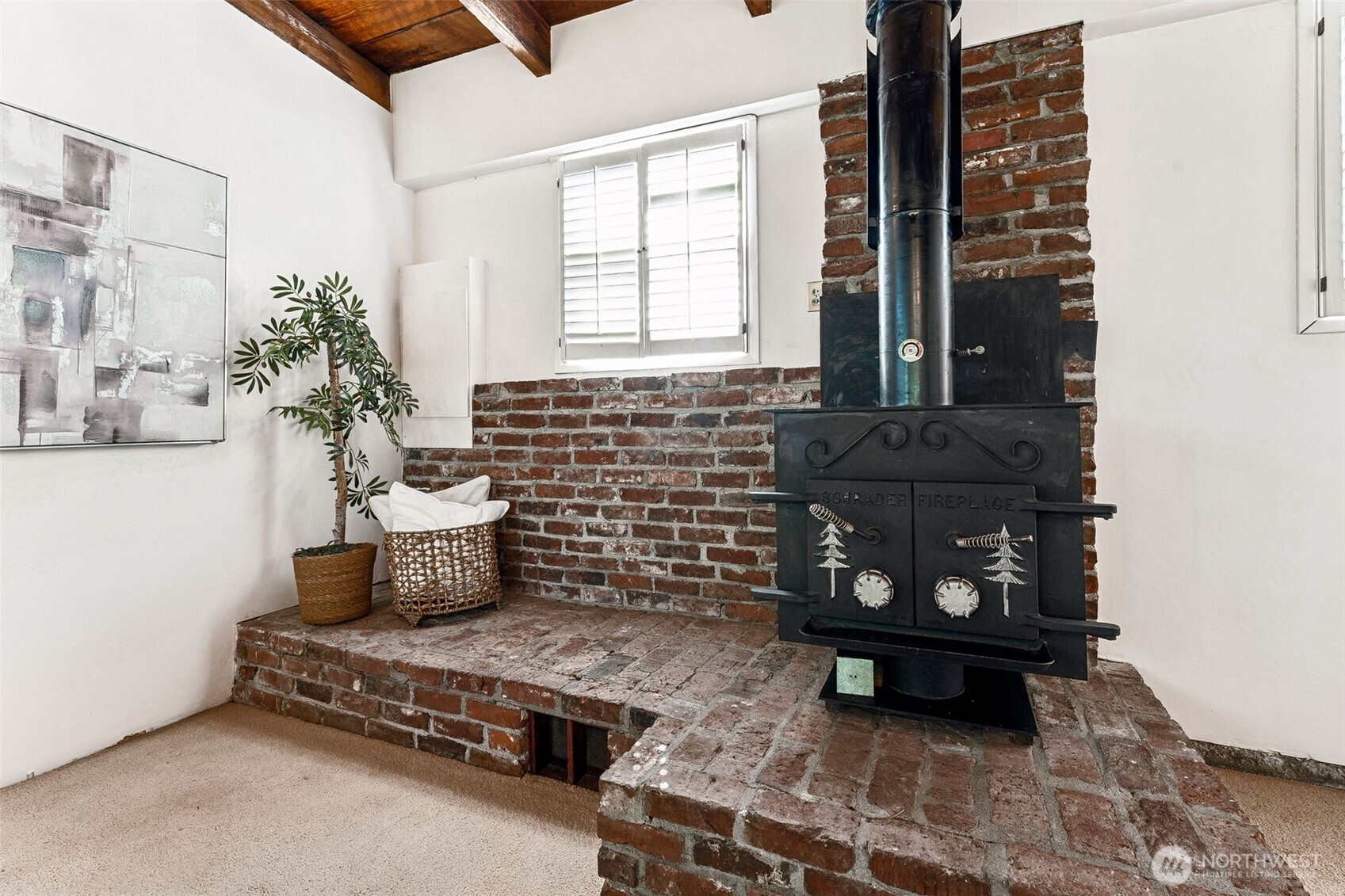 19635 4th Avenue S, Des Moines, WA 98148