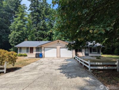 3526 6th Avenue NW, Olympia, WA 98502