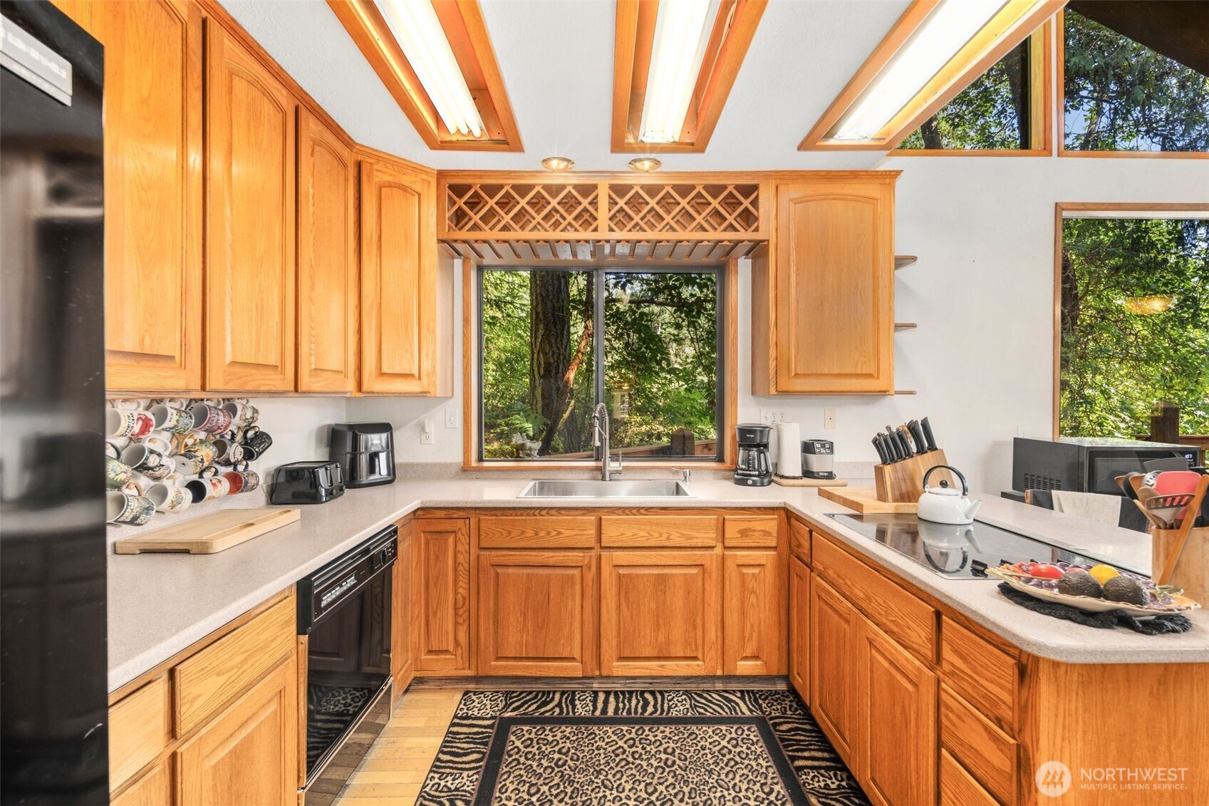 428 Eagle Ridge Road , Port Angeles, WA 98363