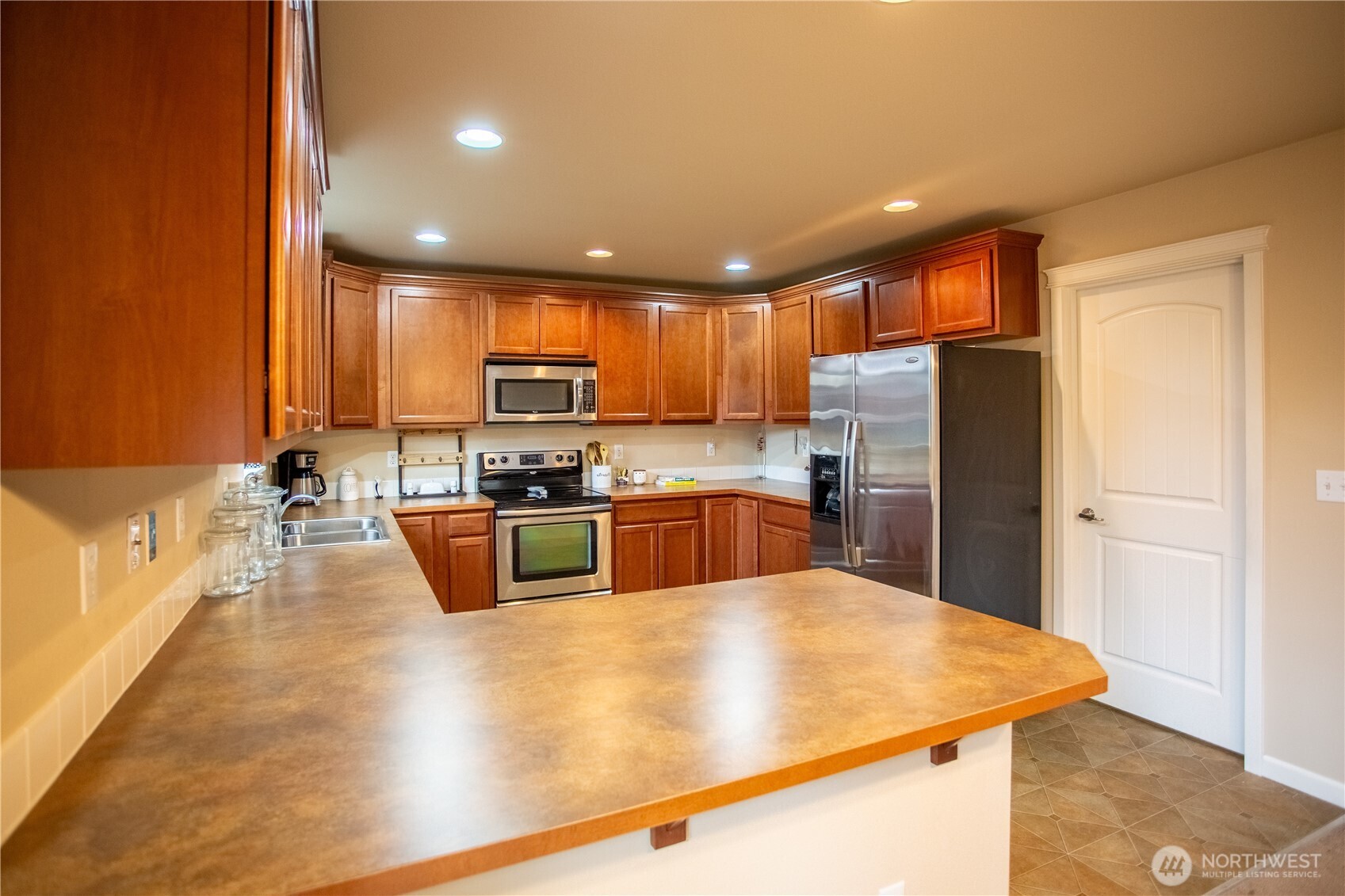 9825 198th Street E, Graham, WA 98338-4802