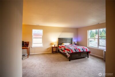 9825 198th Street E, Graham, WA 98338-4802 - Photo 31