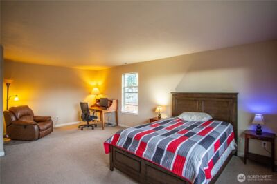 9825 198th Street E, Graham, WA 98338-4802 - Photo 32