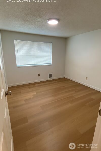 201 2nd Place SE, Pacific, WA 98047 - Photo 14