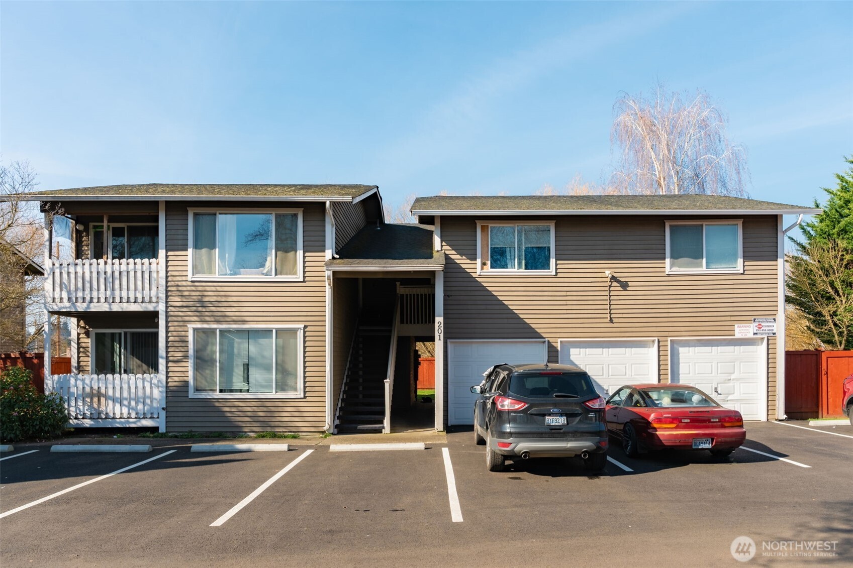 201 2nd Place SE, Pacific, WA 98047