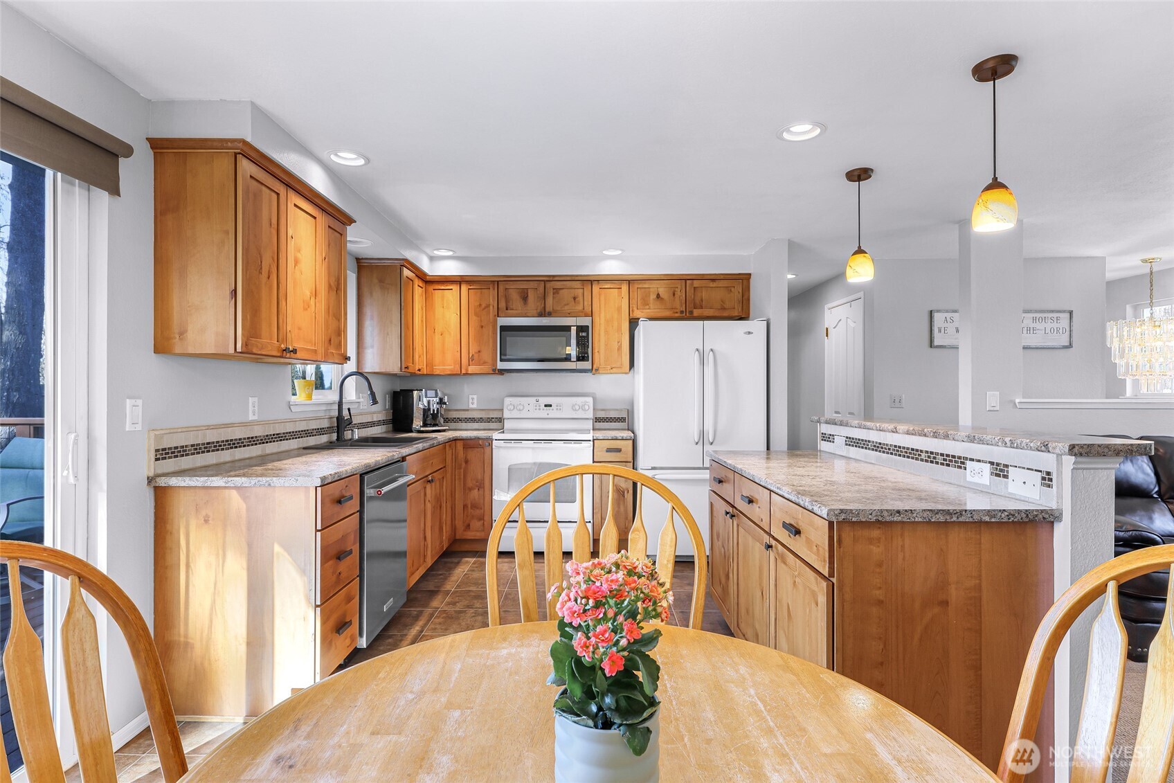 3851 Levitt Street , Bellingham, WA 98226