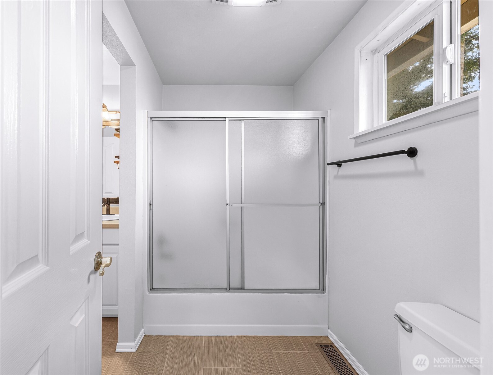 3851 Levitt Street , Bellingham, WA 98226