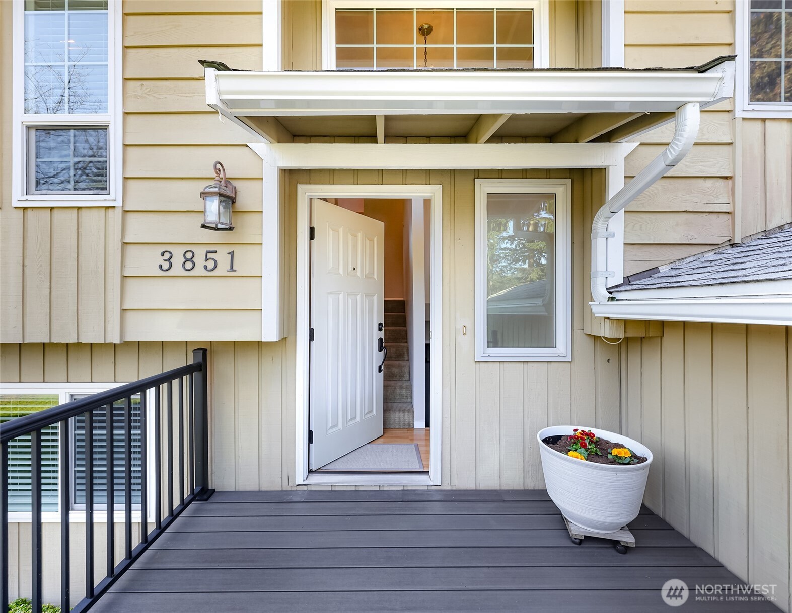 3851 Levitt Street , Bellingham, WA 98226