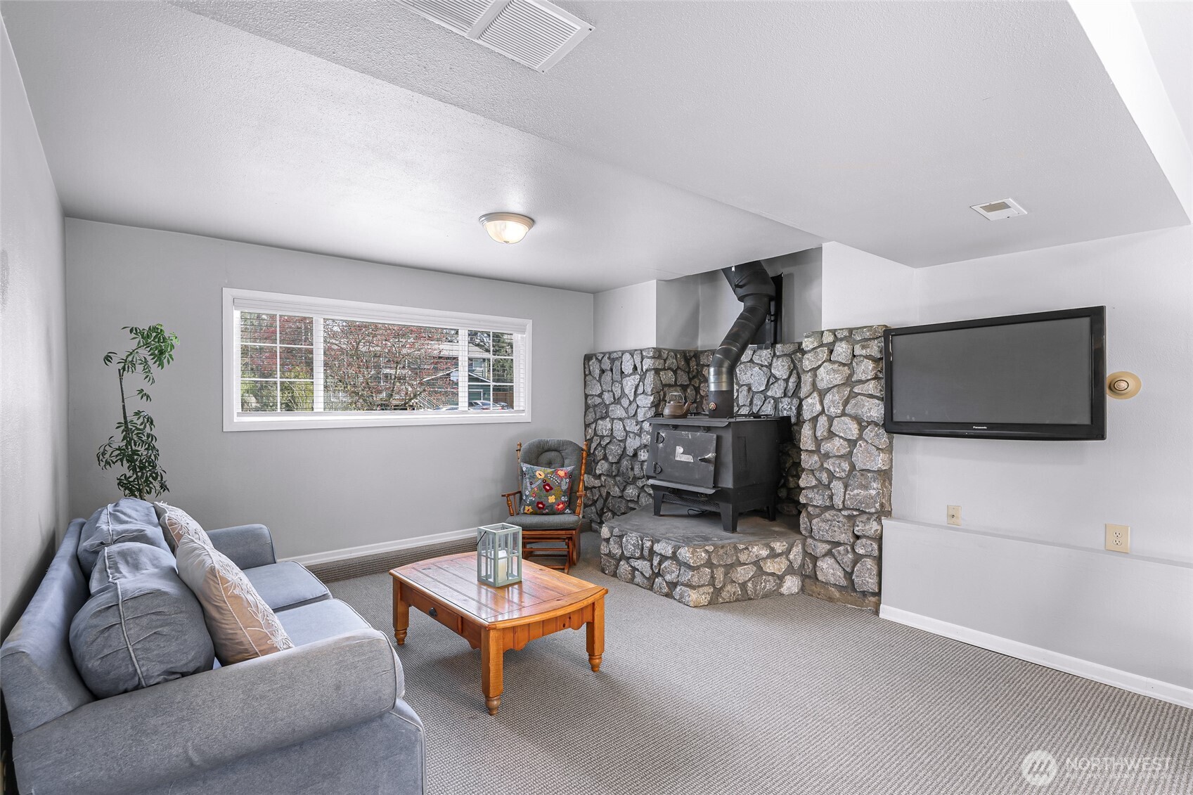 3851 Levitt Street , Bellingham, WA 98226