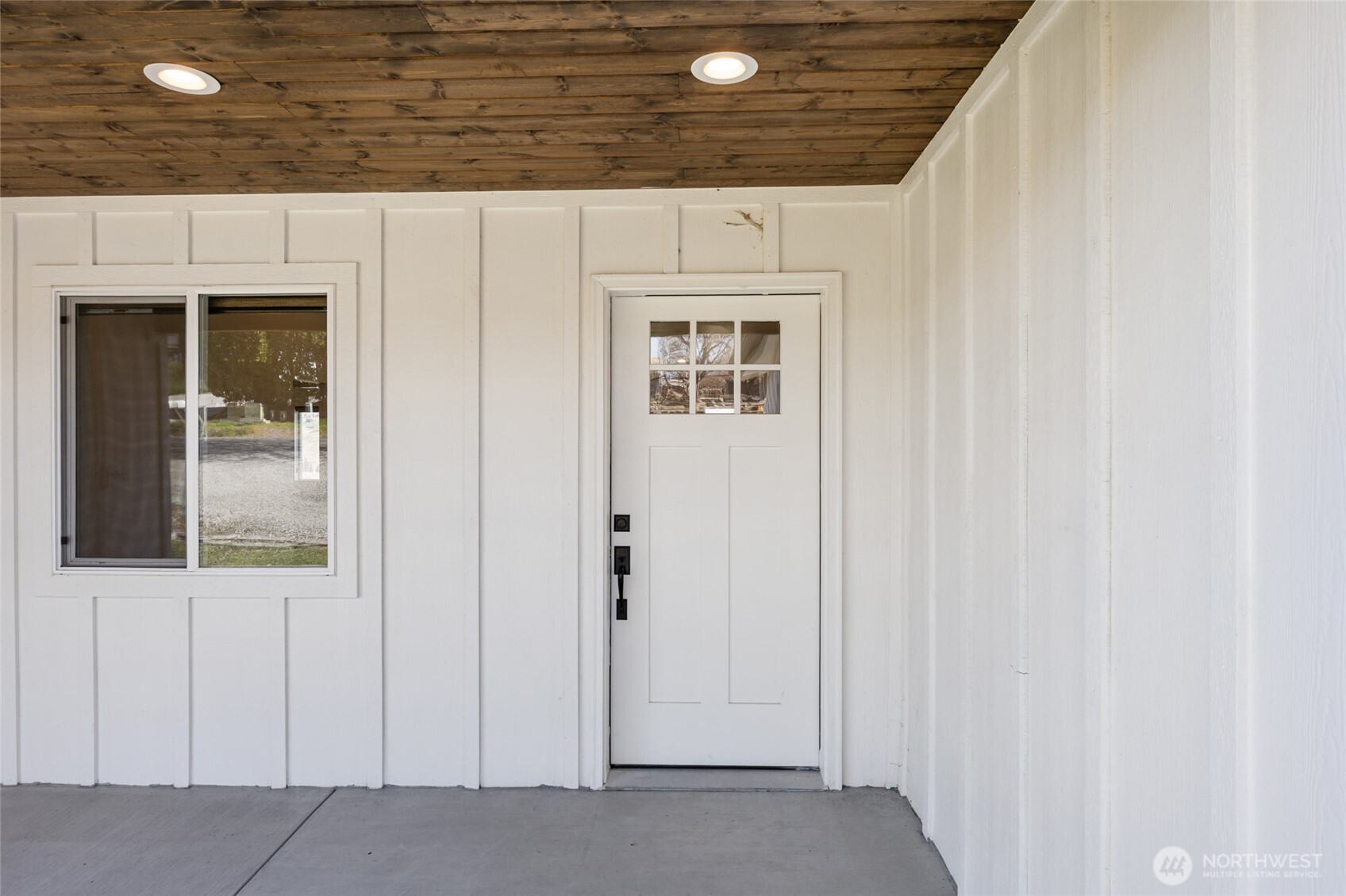 3063 Conarty Road , Malaga, WA 98828