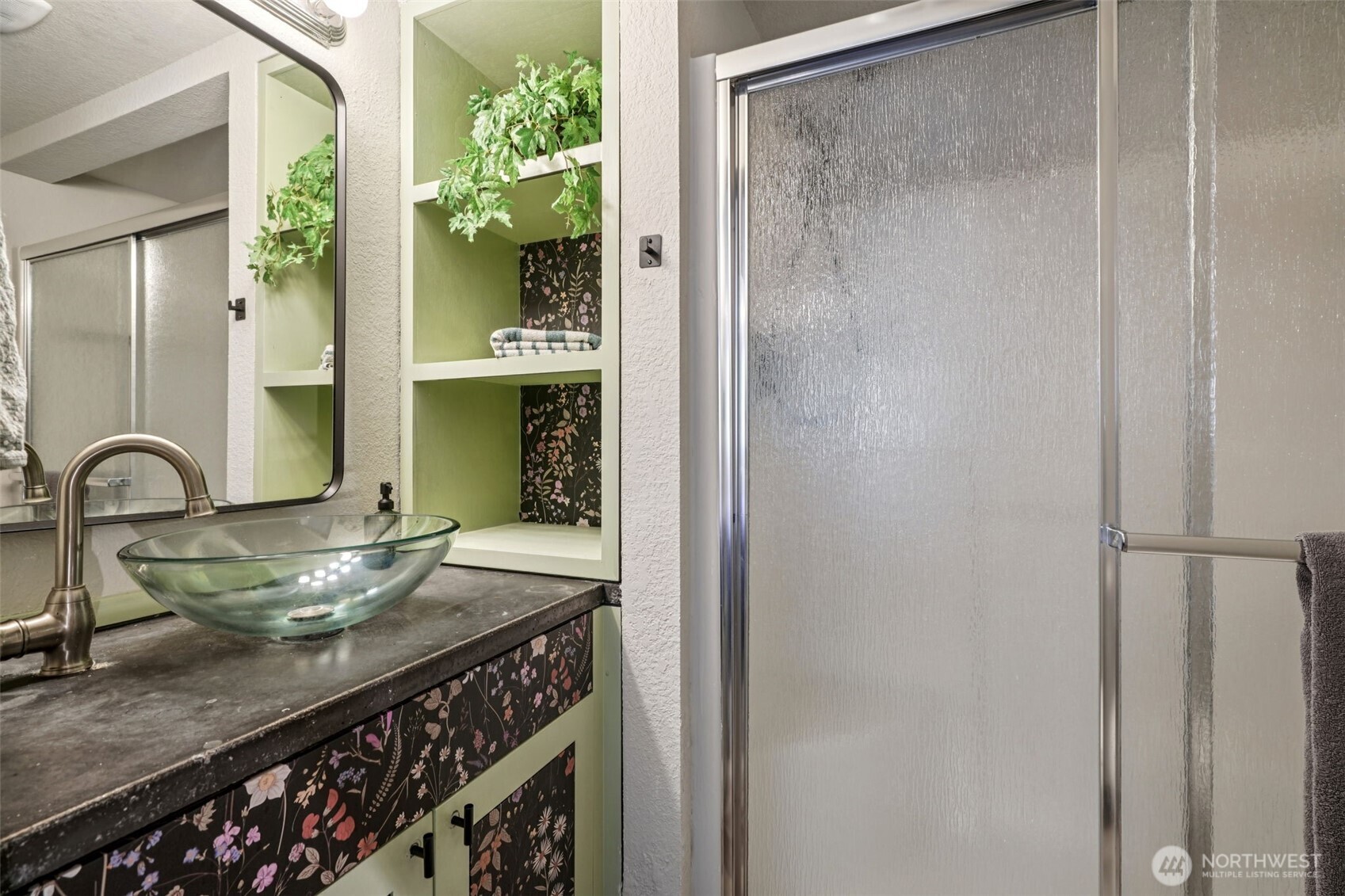 3031 Allen Street , Kelso, WA 98626