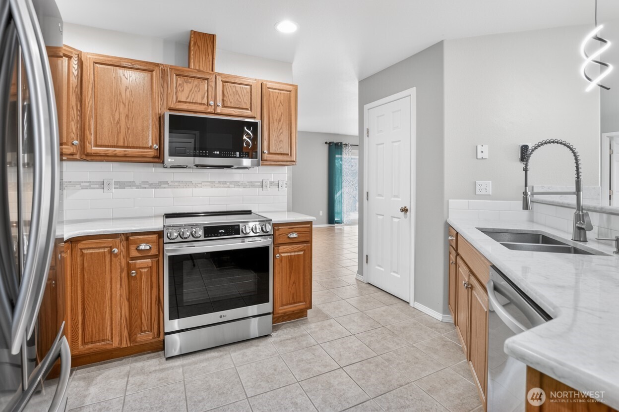 650 Skamokawa Court SE, Ocean Shores, WA 98569