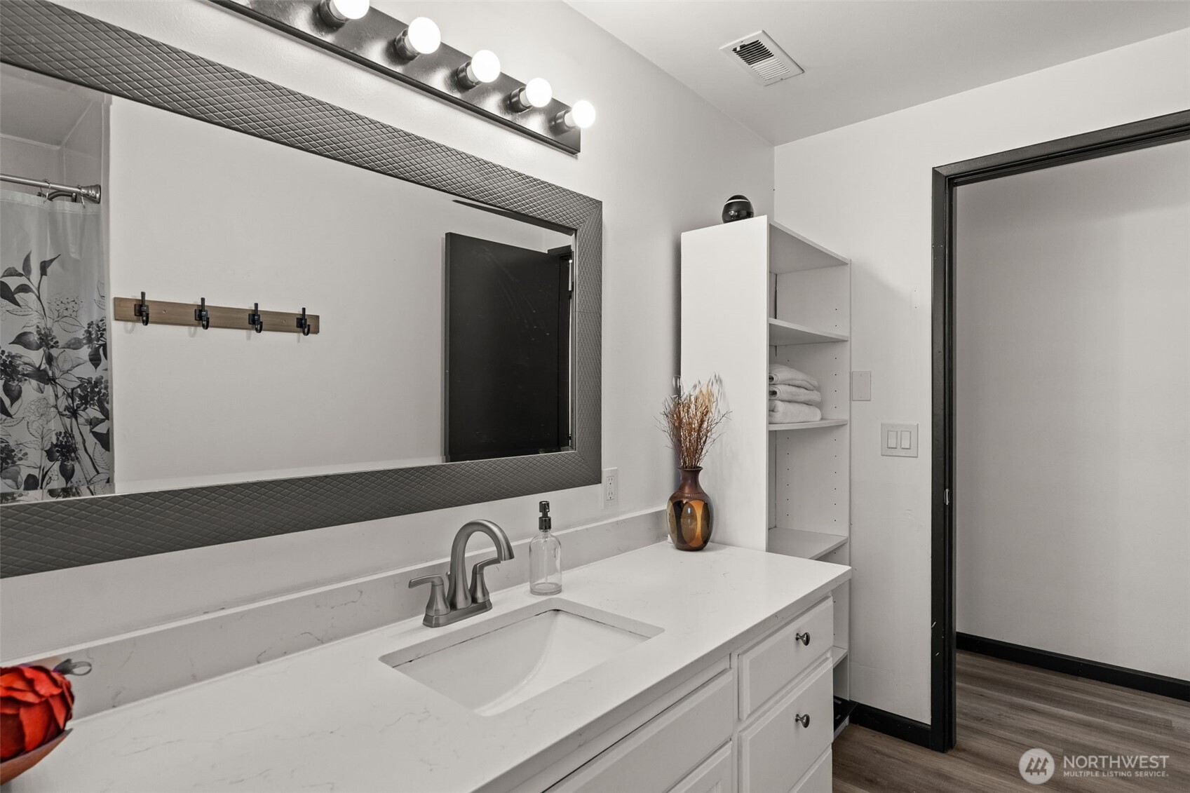 343 4th Street SE, Puyallup, WA 98372