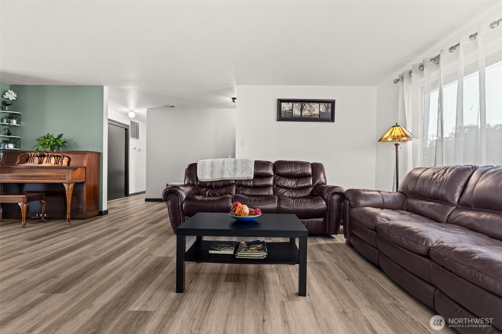 343 4th Street SE, Puyallup, WA 98372