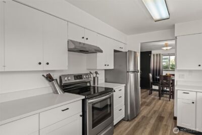 343 4th Street SE, Puyallup, WA 98372 - Photo 24