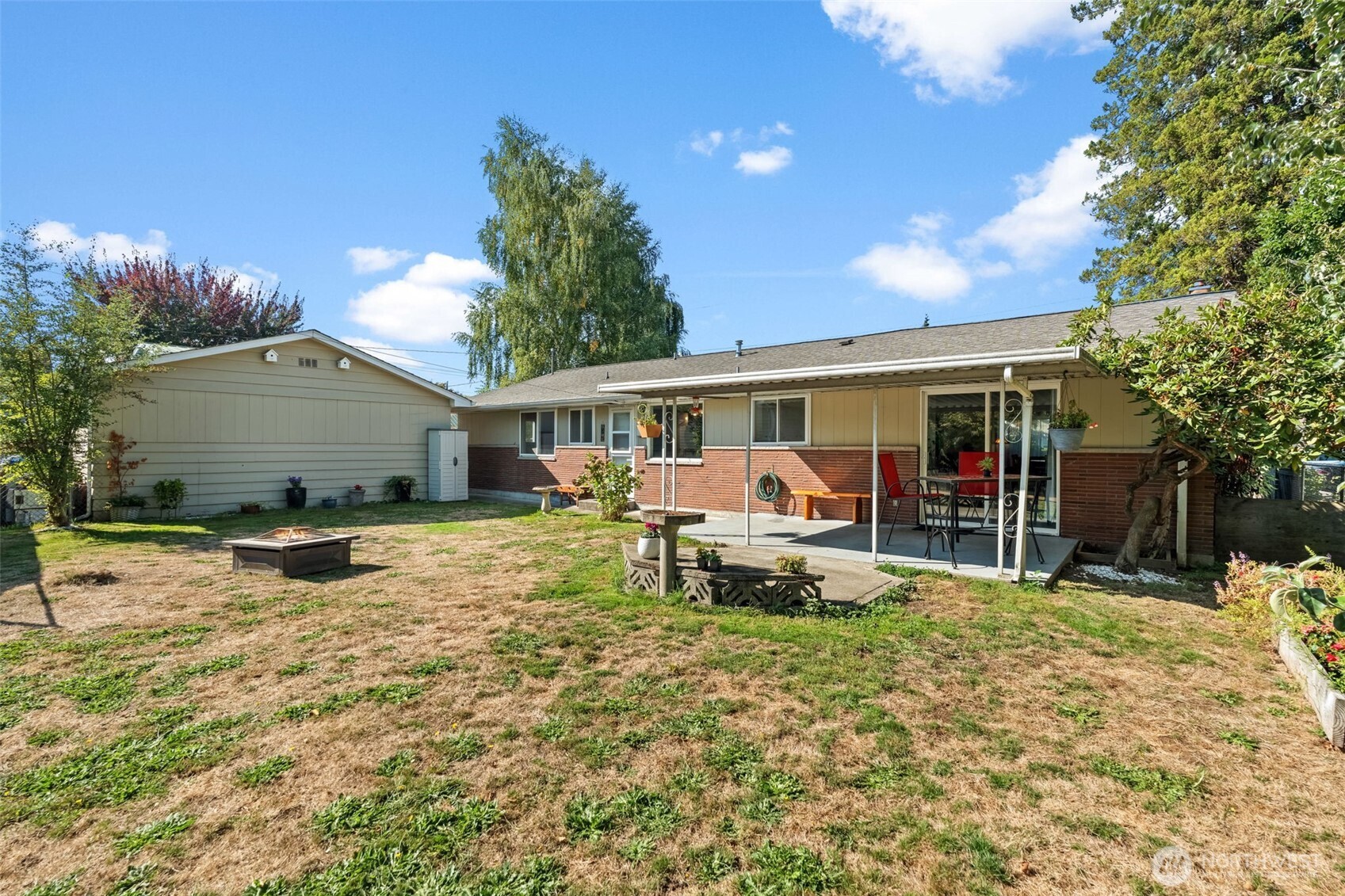 343 4th Street SE, Puyallup, WA 98372