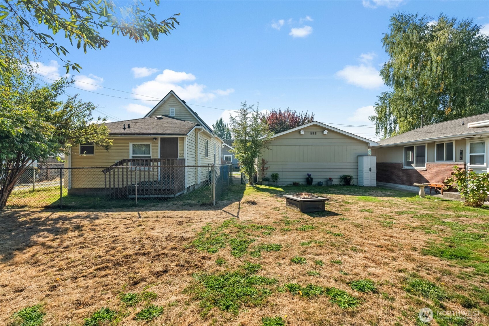 343 4th Street SE, Puyallup, WA 98372