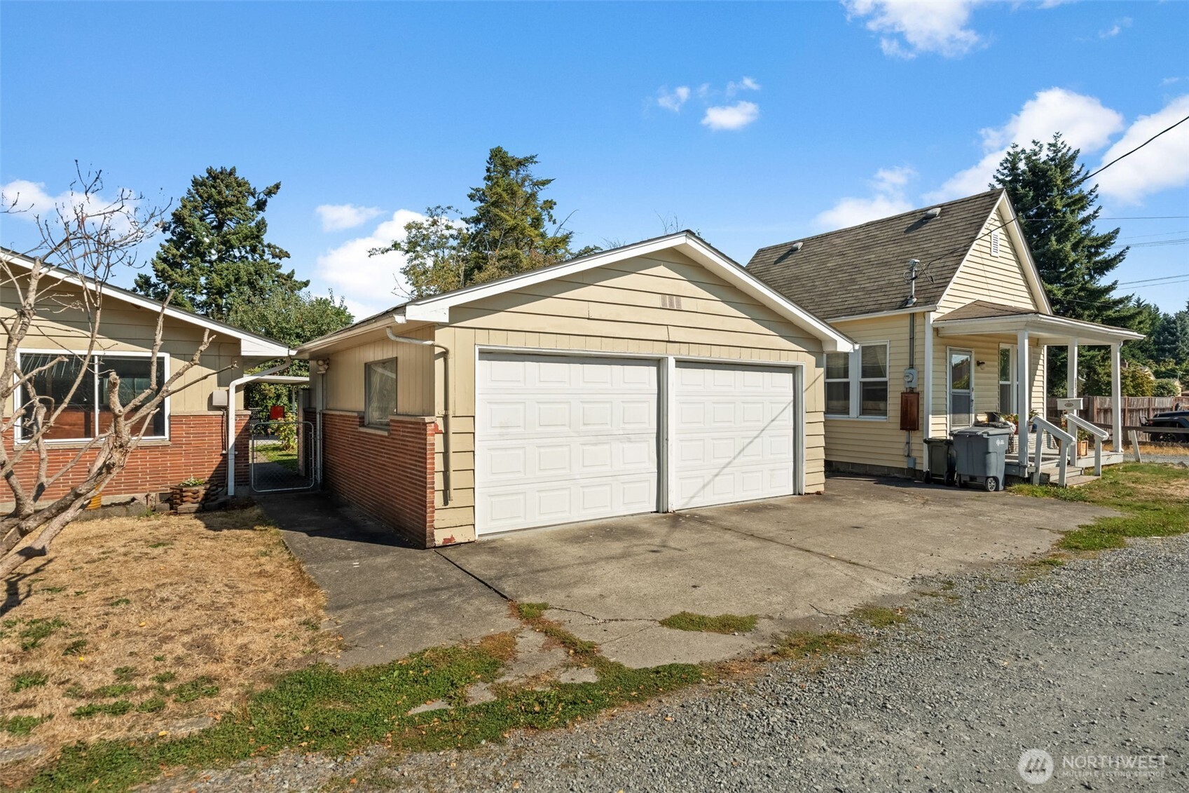 343 4th Street SE, Puyallup, WA 98372
