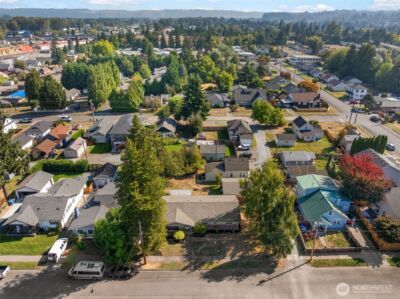 343 4th Street SE, Puyallup, WA 98372 - Photo 5