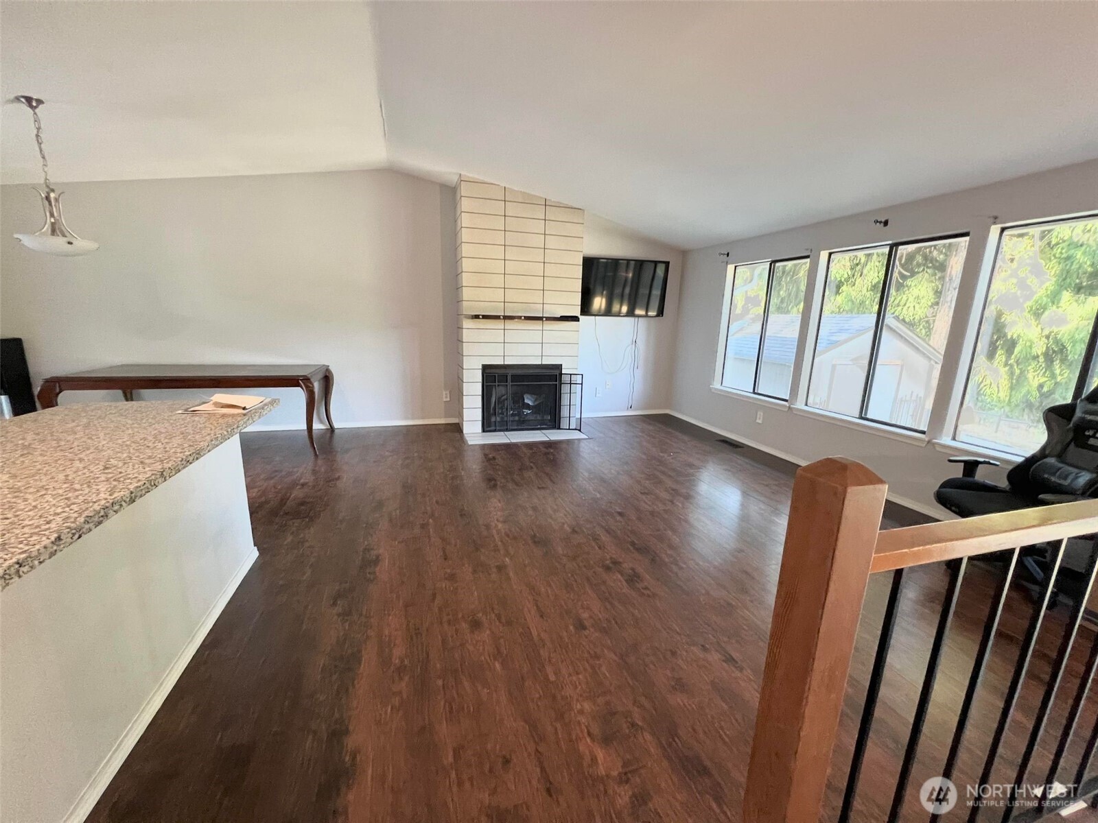 156 S 358th Street , Federal Way, WA 98003