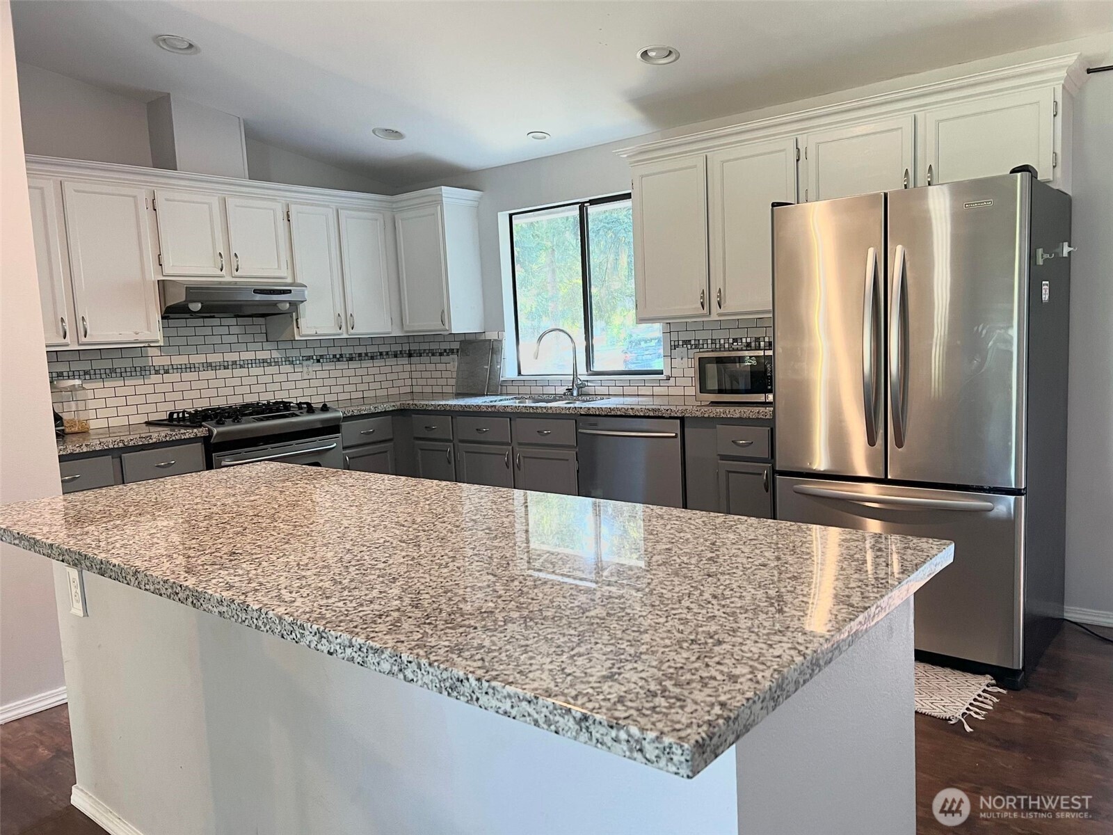 156 S 358th Street , Federal Way, WA 98003