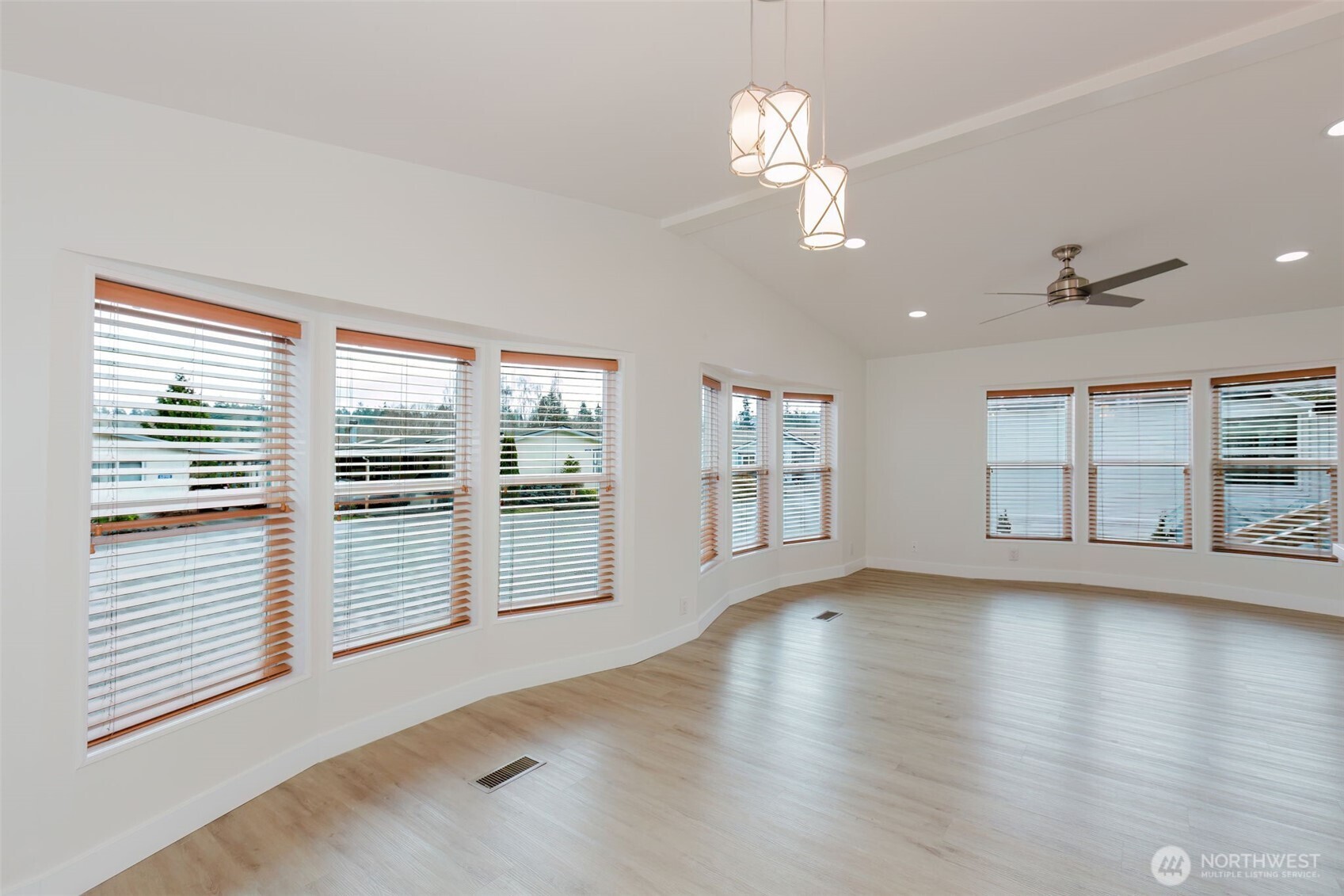 6897 Capricorn Lane NE, Bremerton, WA 98311