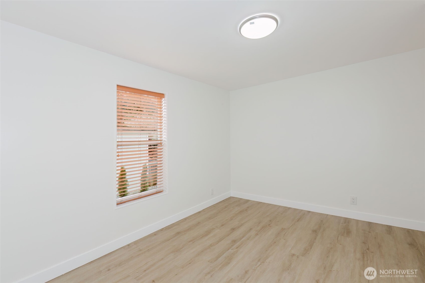 6897 Capricorn Lane NE, Bremerton, WA 98311