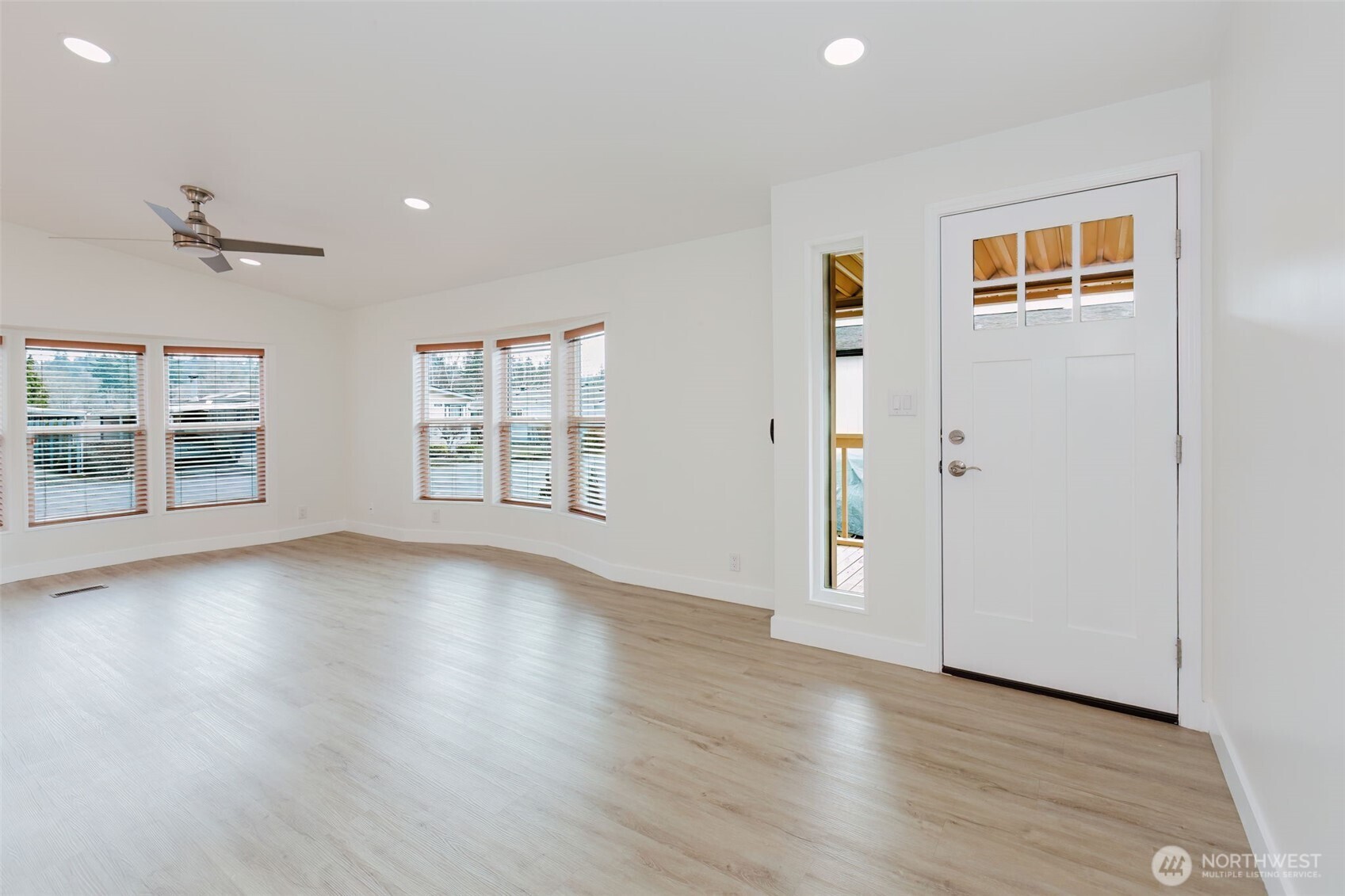 6897 Capricorn Lane NE, Bremerton, WA 98311