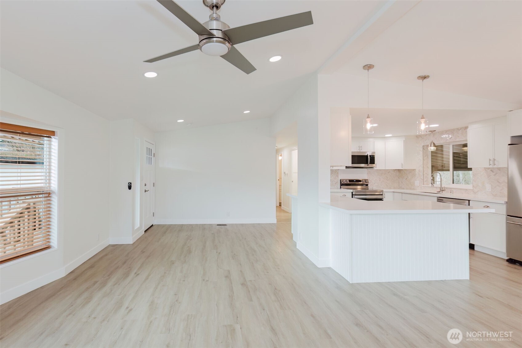 6897 Capricorn Lane NE, Bremerton, WA 98311