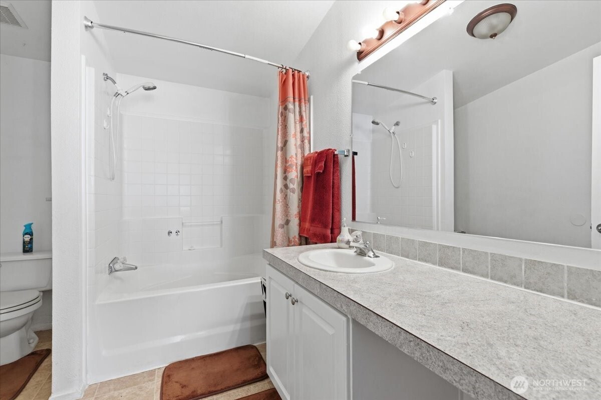 153 NW Quincy Place , Soap Lake, WA 98851