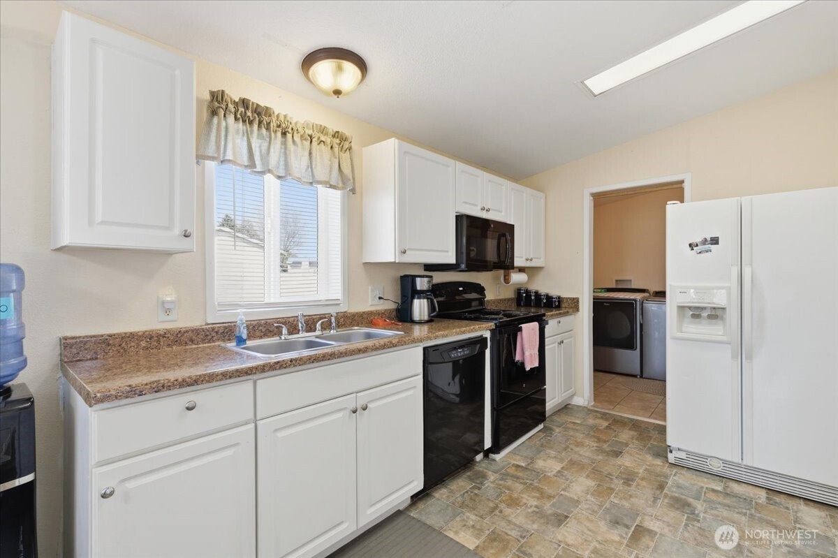 153 NW Quincy Place , Soap Lake, WA 98851