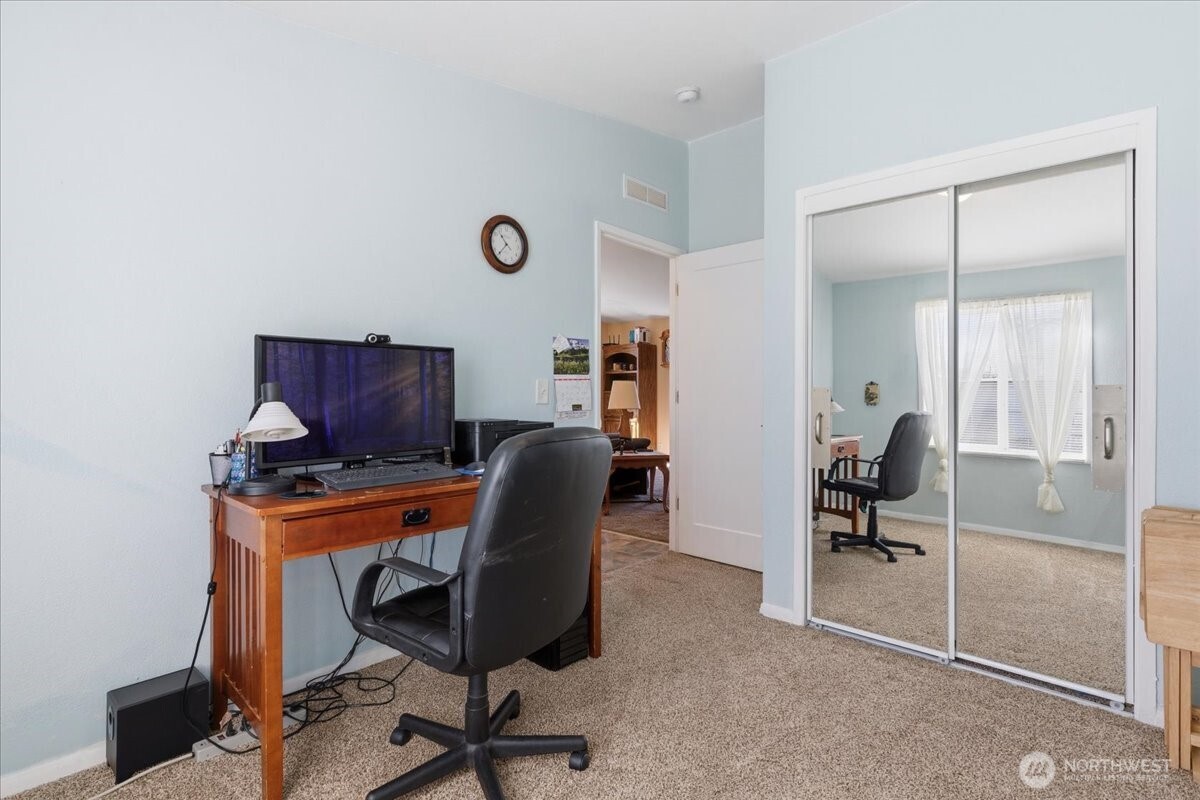 153 NW Quincy Place , Soap Lake, WA 98851