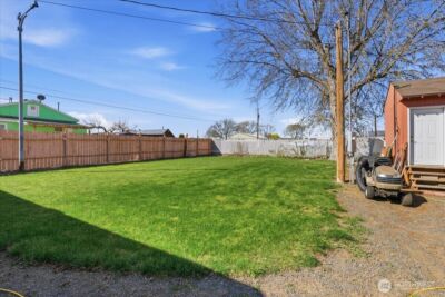 153 NW Quincy Place , Soap Lake, WA 98851 - Photo 27