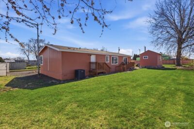 153 NW Quincy Place , Soap Lake, WA 98851 - Photo 32