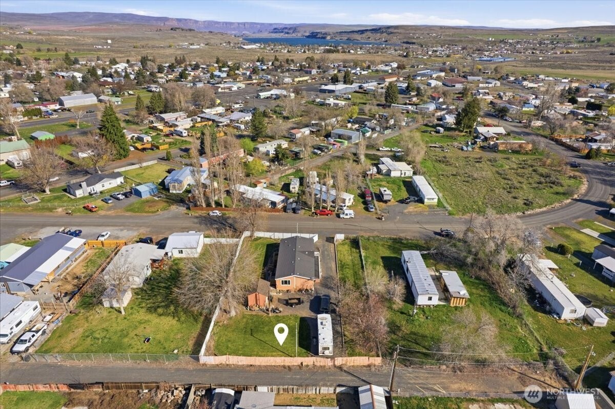 153 NW Quincy Place , Soap Lake, WA 98851