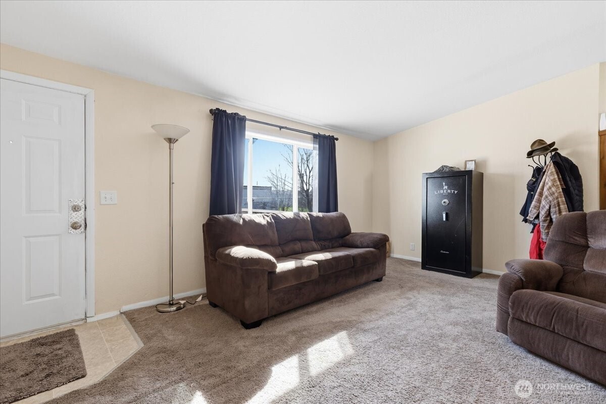 153 NW Quincy Place , Soap Lake, WA 98851