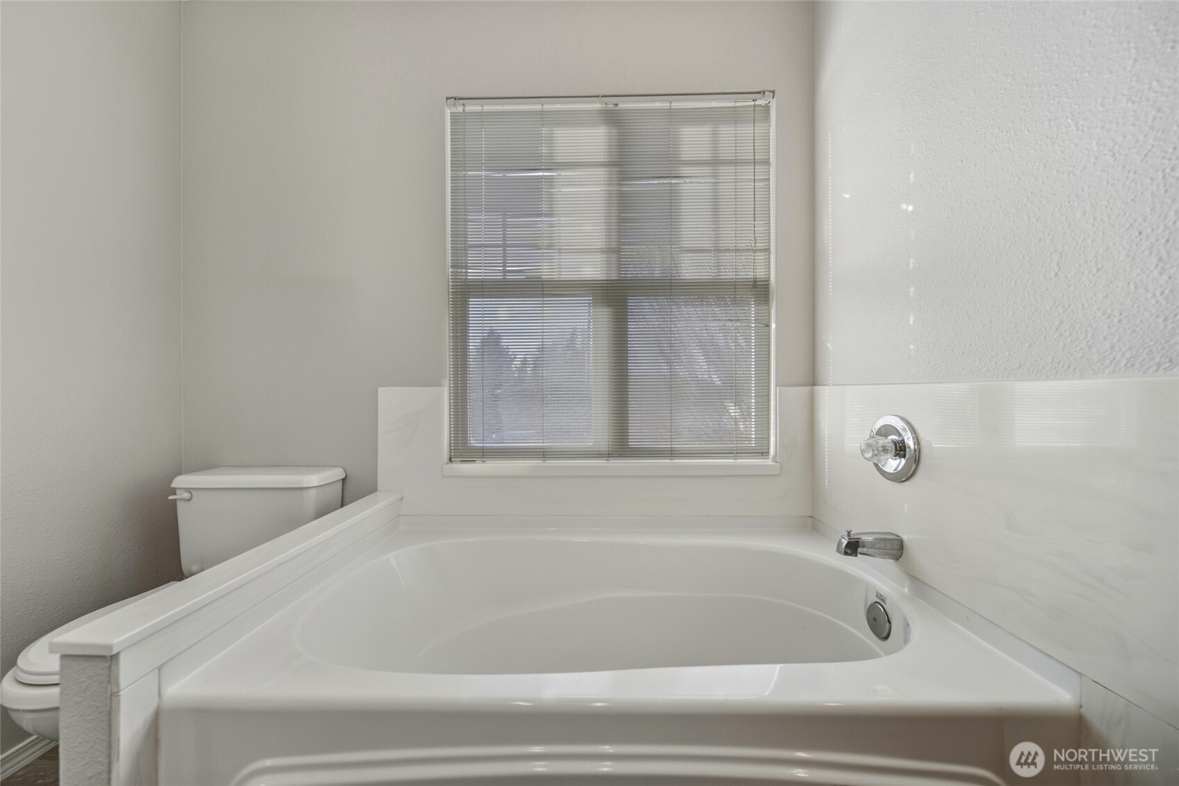 278 NE Deccio Road , College Place, WA 99324