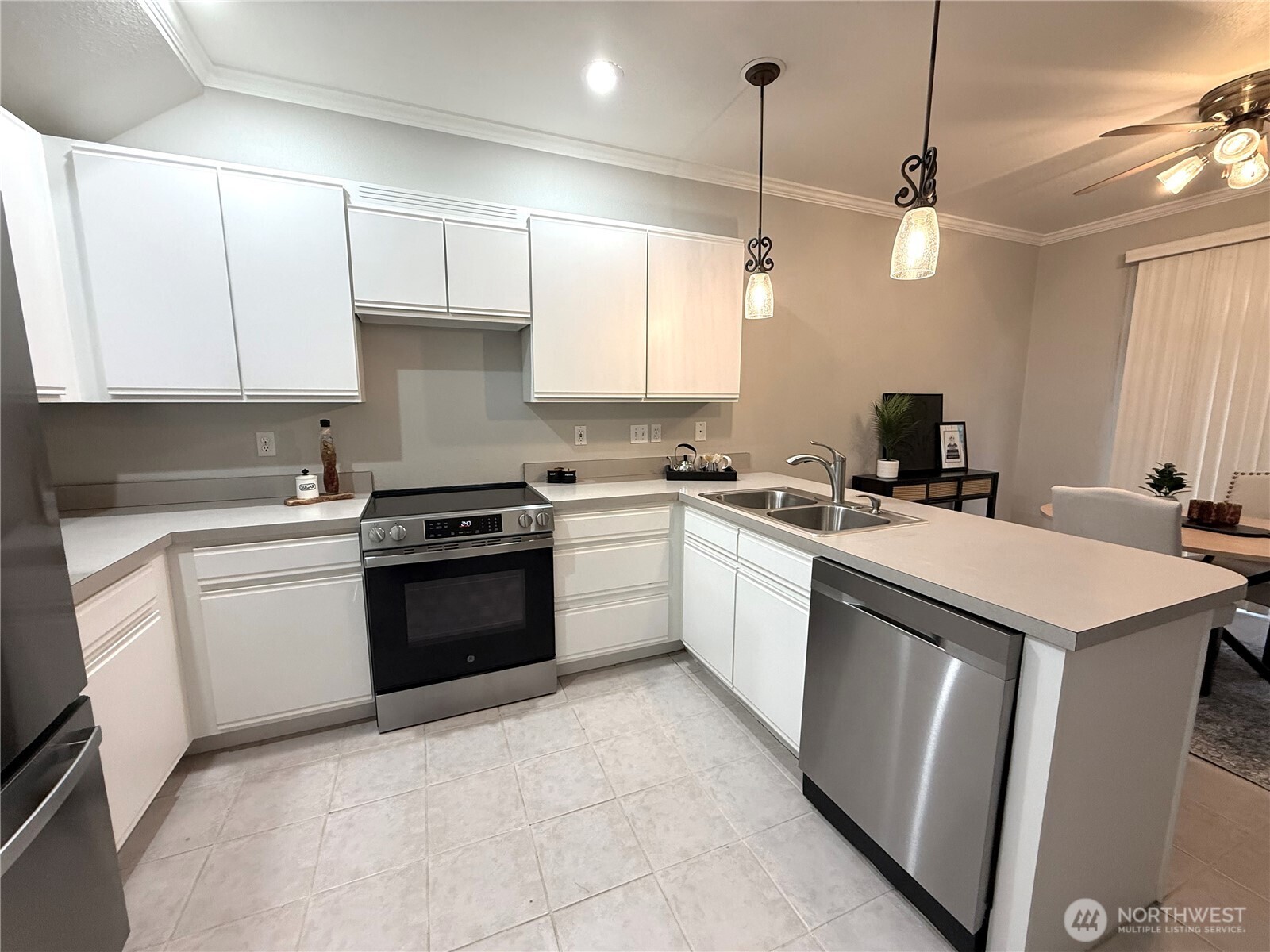 278 NE Deccio Road , College Place, WA 99324