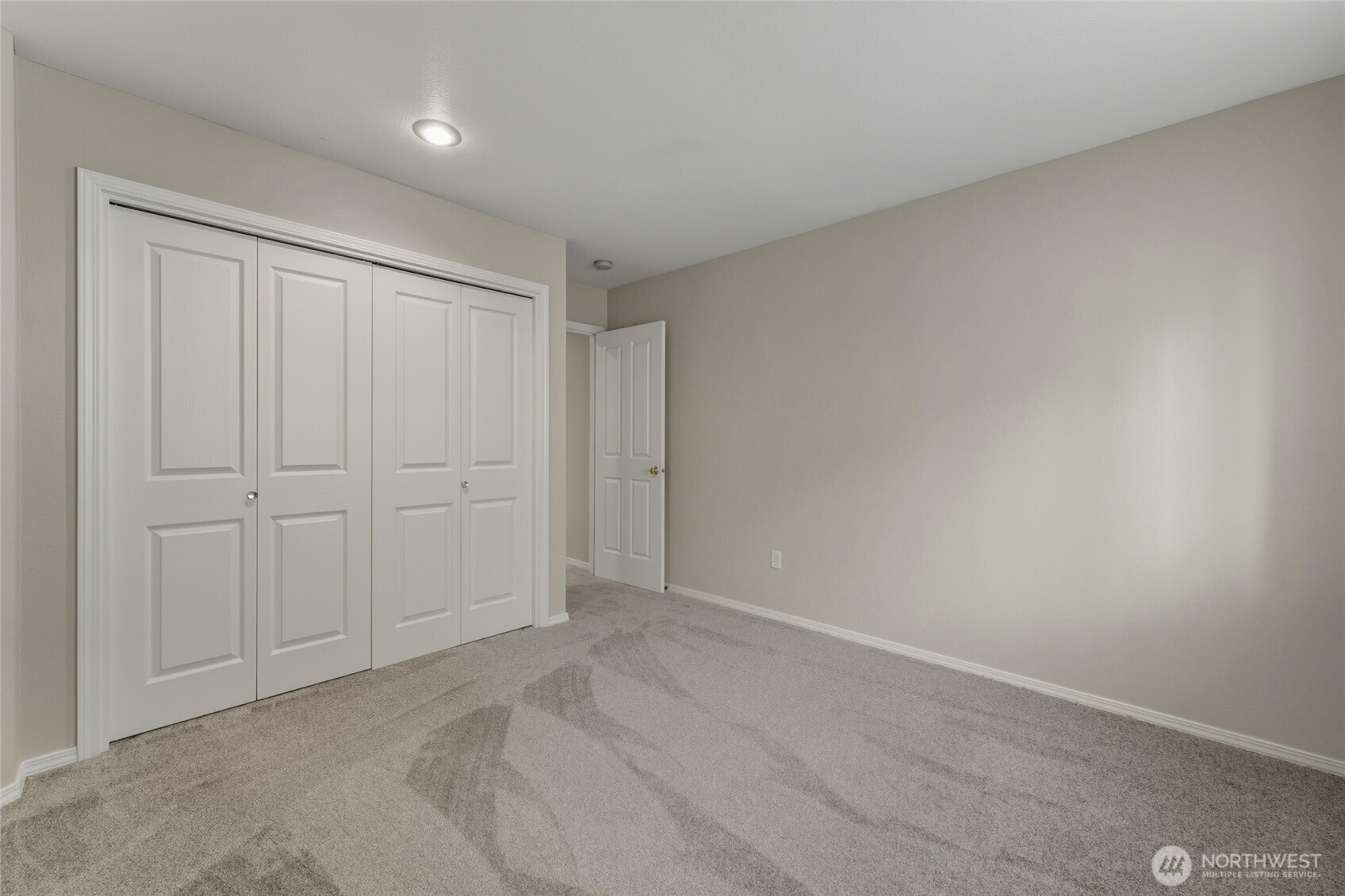 278 NE Deccio Road , College Place, WA 99324