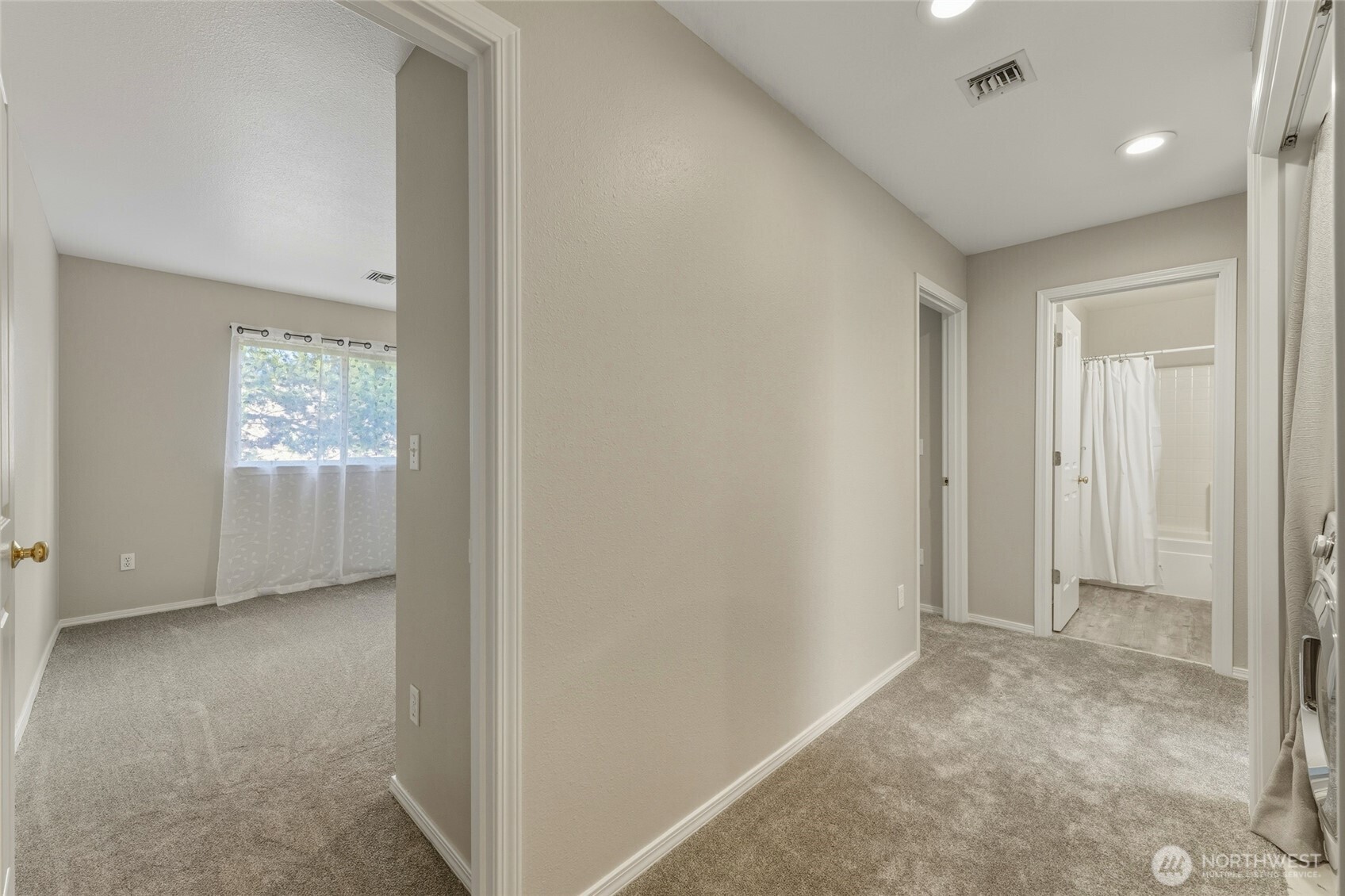 278 NE Deccio Road , College Place, WA 99324