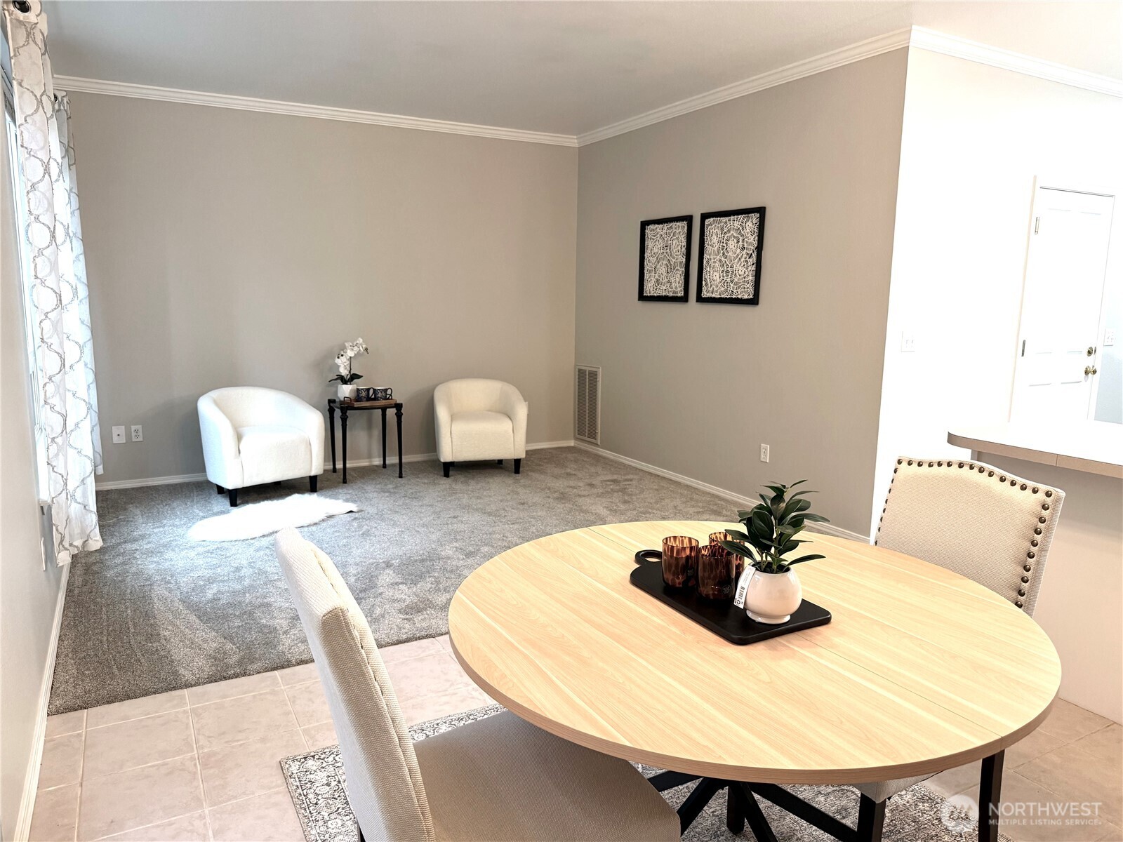 278 NE Deccio Road , College Place, WA 99324