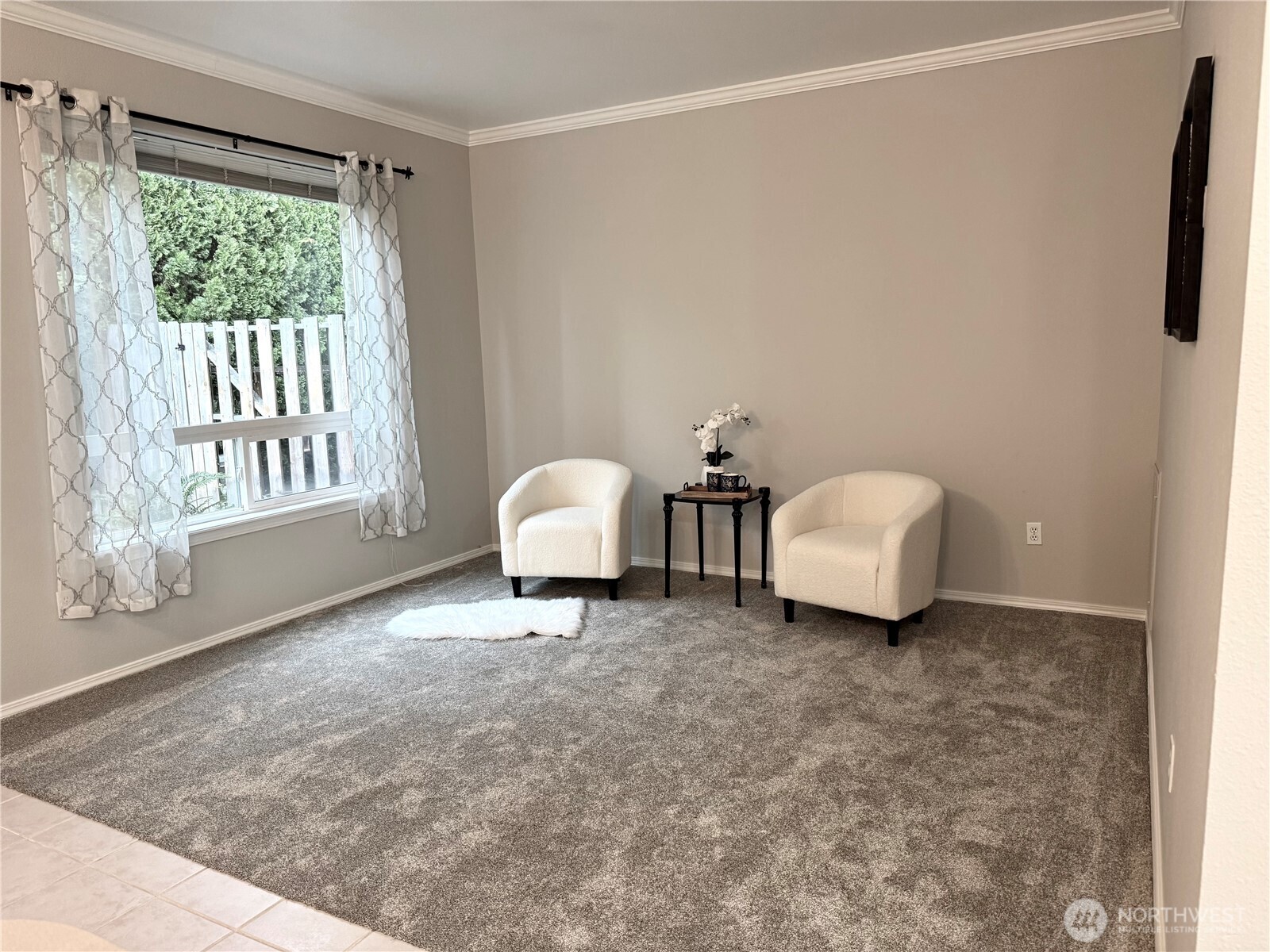 278 NE Deccio Road , College Place, WA 99324