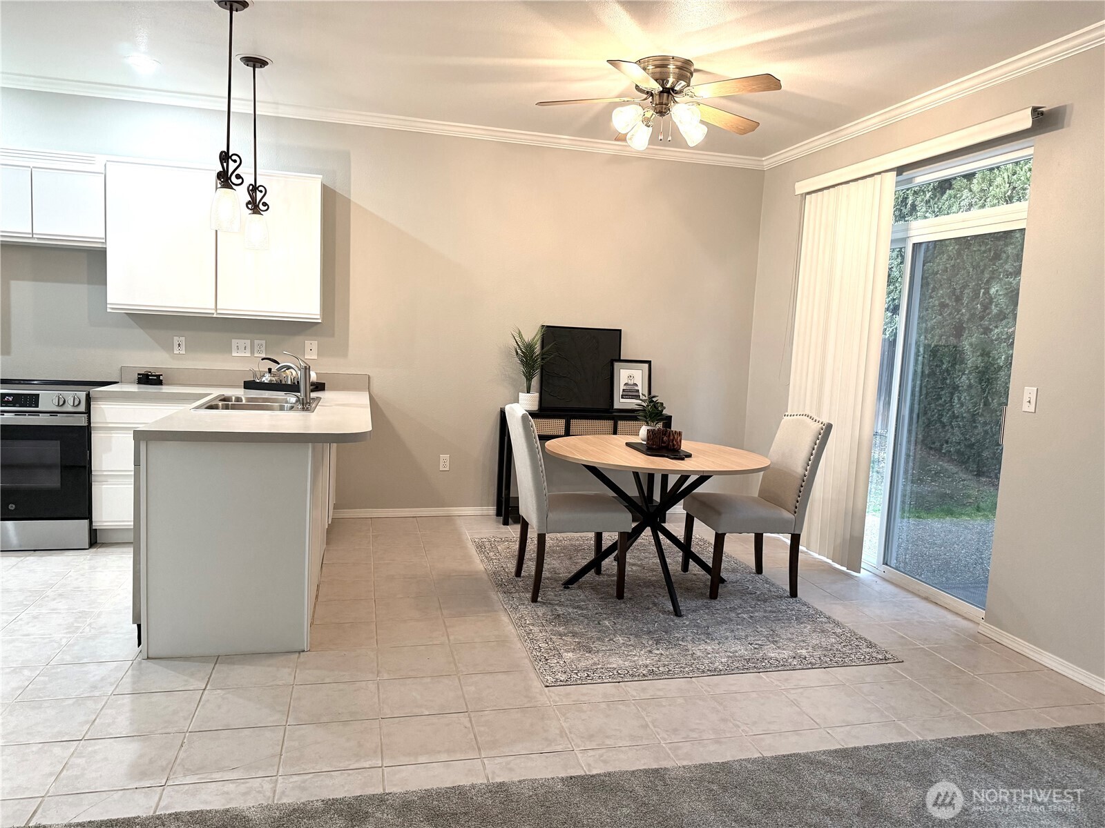 278 NE Deccio Road , College Place, WA 99324