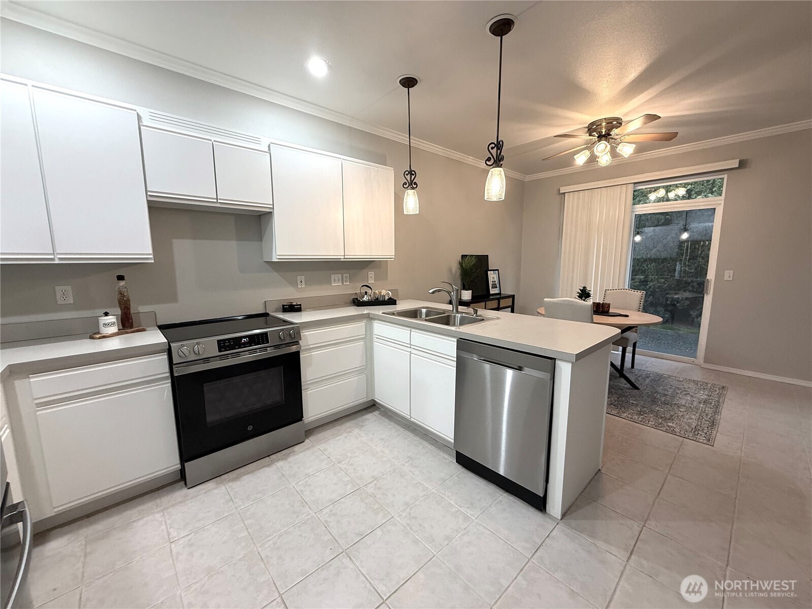 278 NE Deccio Road , College Place, WA 99324