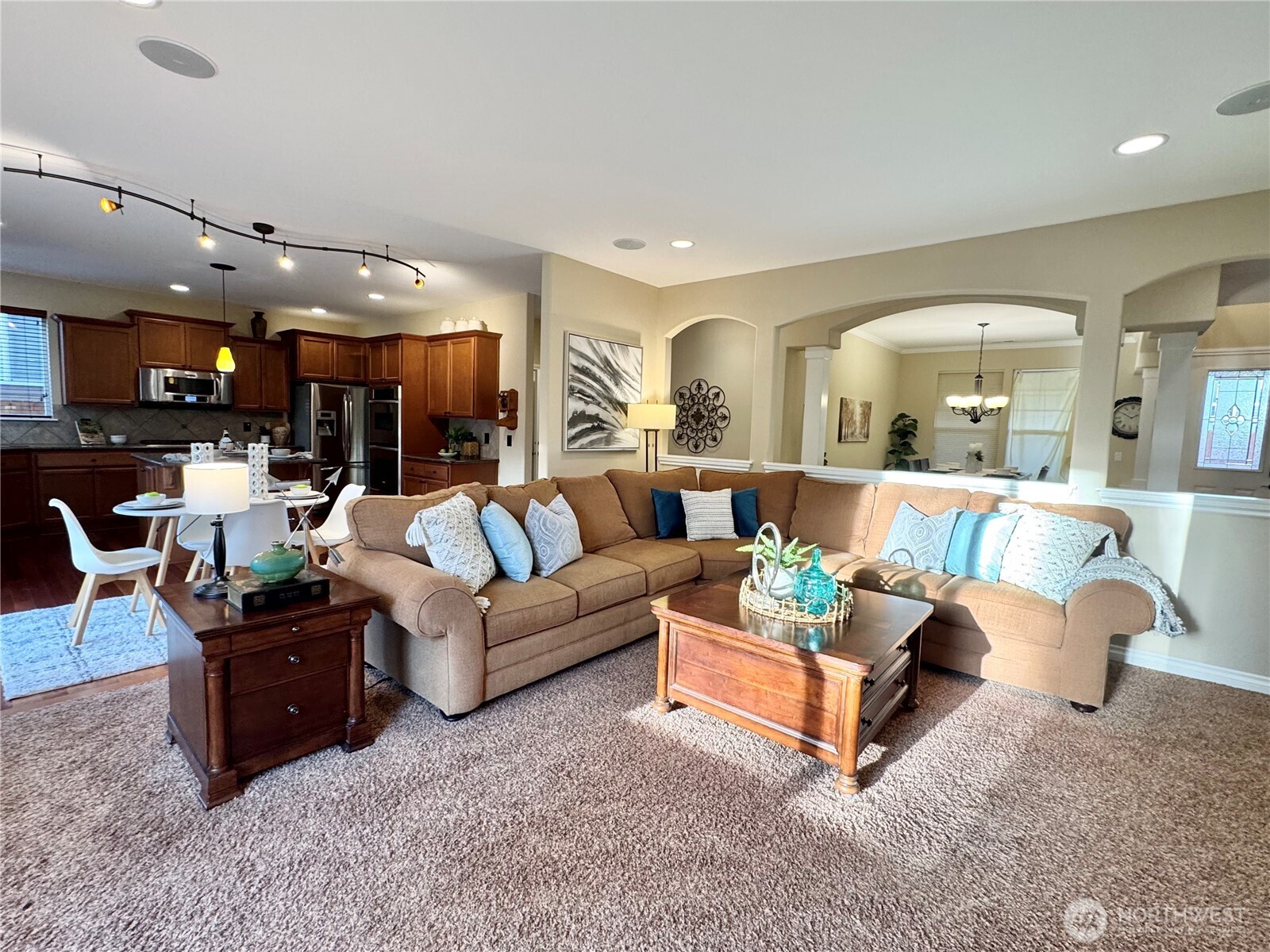 762 Ilwaco Place NE, Renton, WA 98059