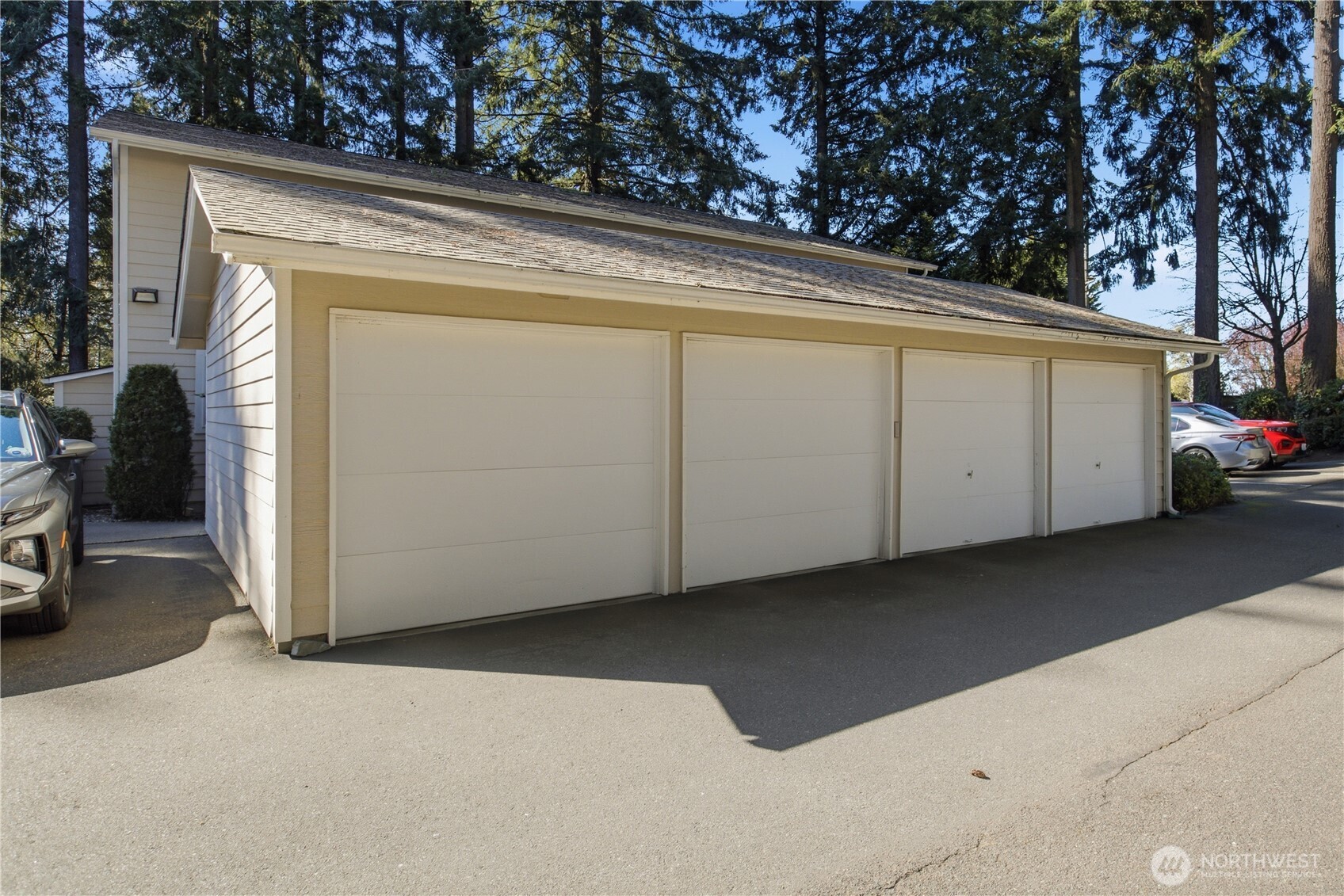 4615 Grandview Drive W #B, University Place, WA 98466