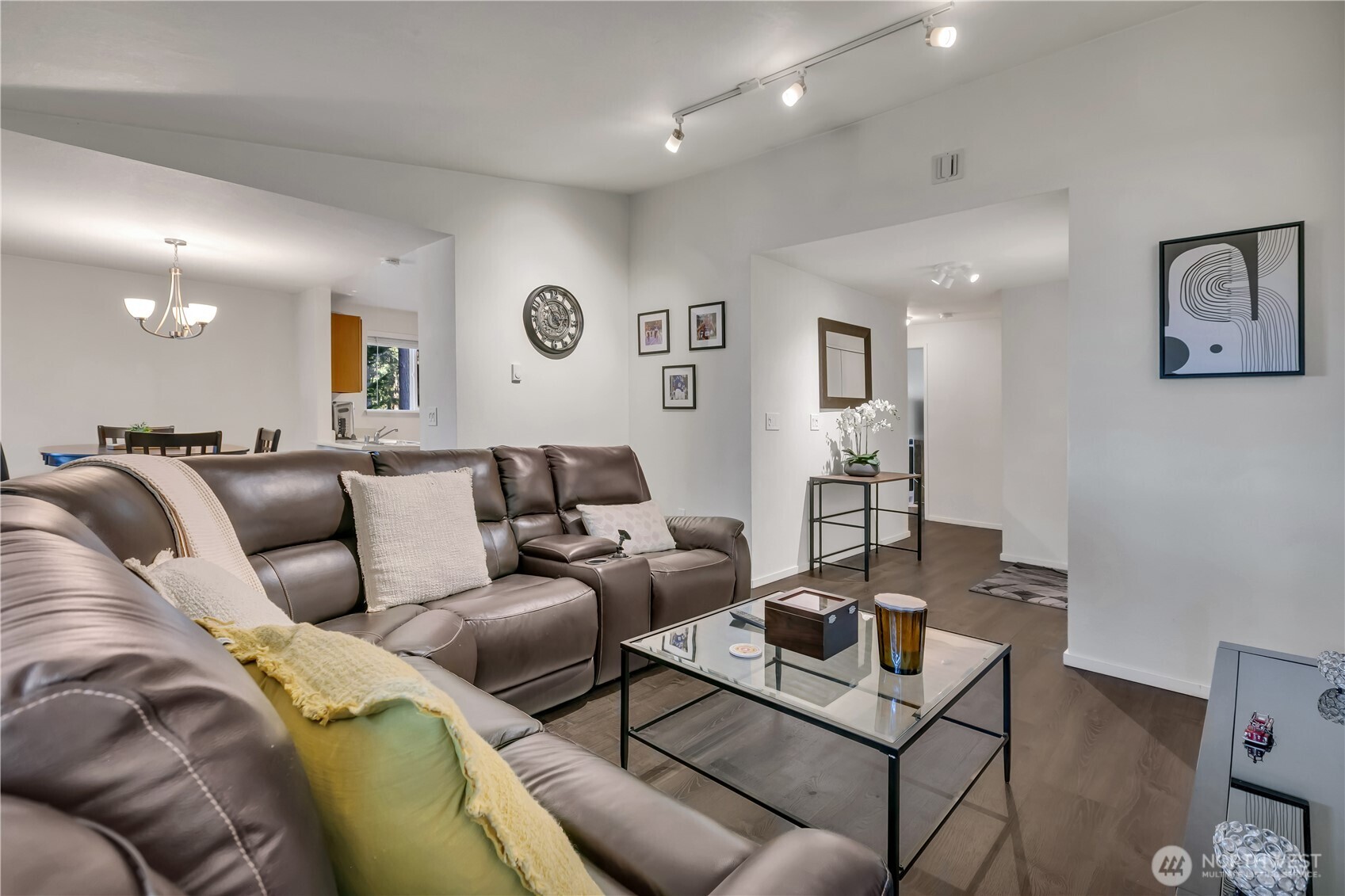 4615 Grandview Drive W #B, University Place, WA 98466